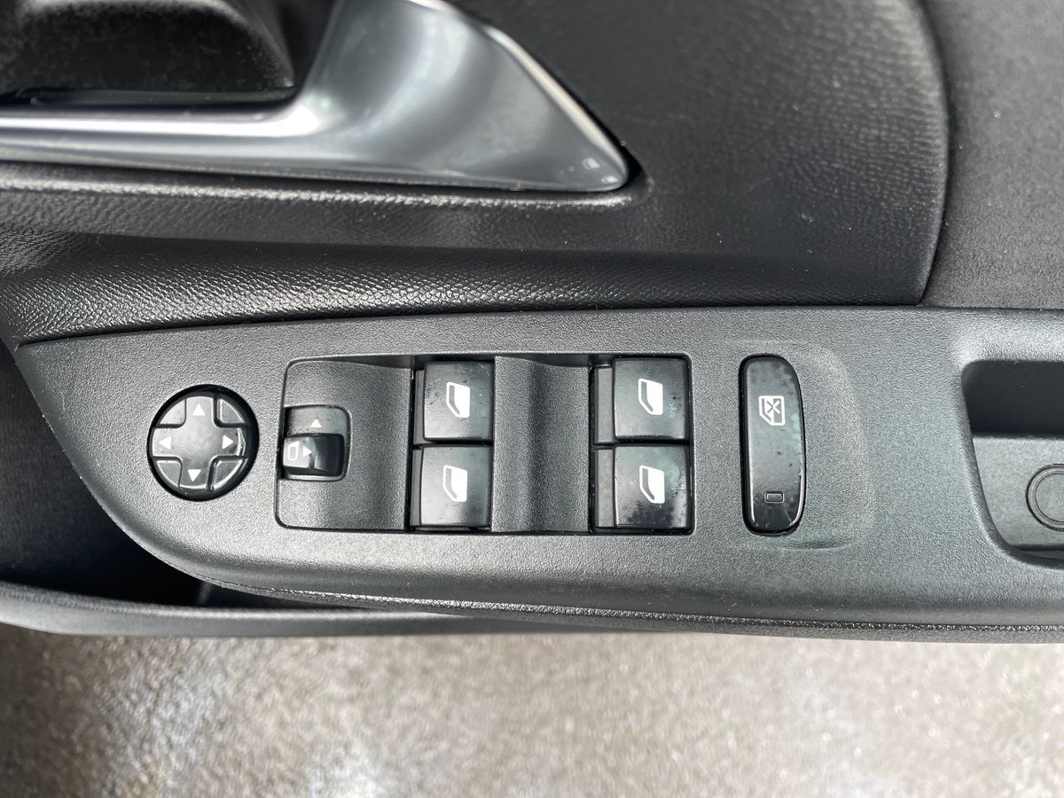 Used Vauxhall Corsa 2023 for sale - 77002868: Photo 20