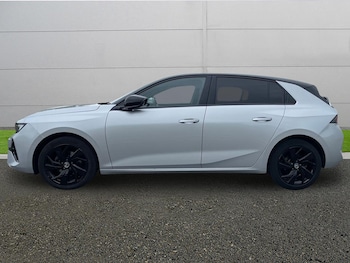 Used Vauxhall Astra 2024 for sale - 78924201: Photo