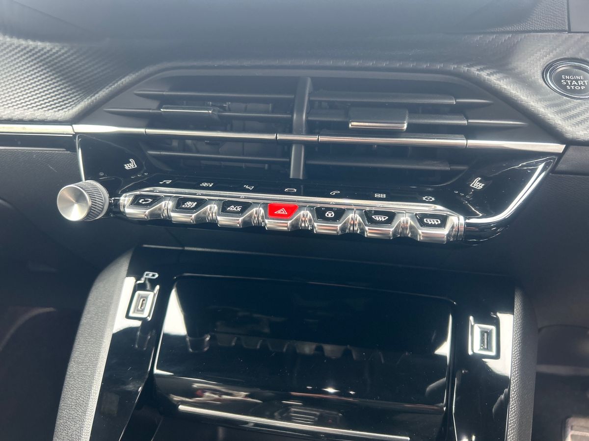 Used Peugeot 2008 2022 for sale - 78129001: Photo 18