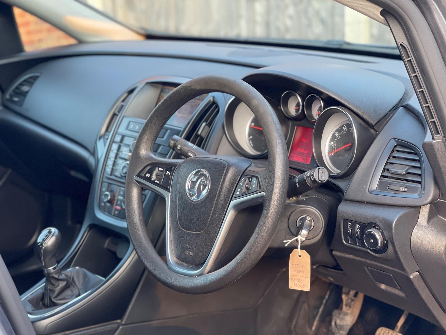 Used Vauxhall Astra 2012 for sale - 77982294: Photo 18