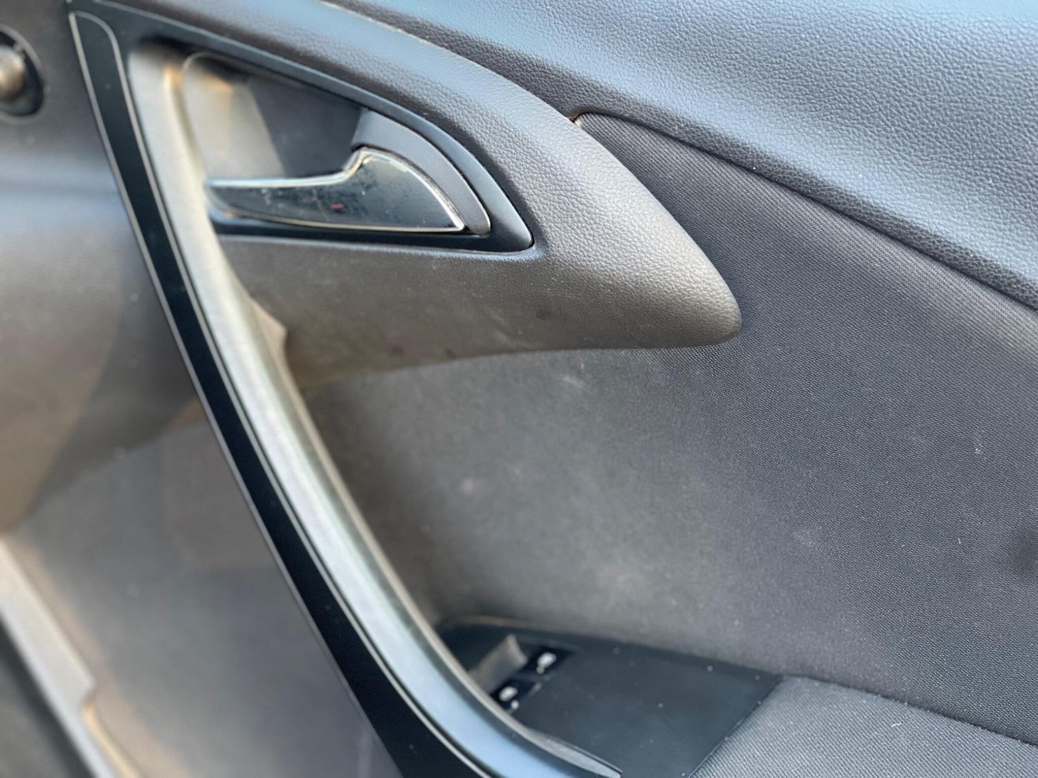 Used Vauxhall Astra 2012 for sale - 77982294: Photo 22