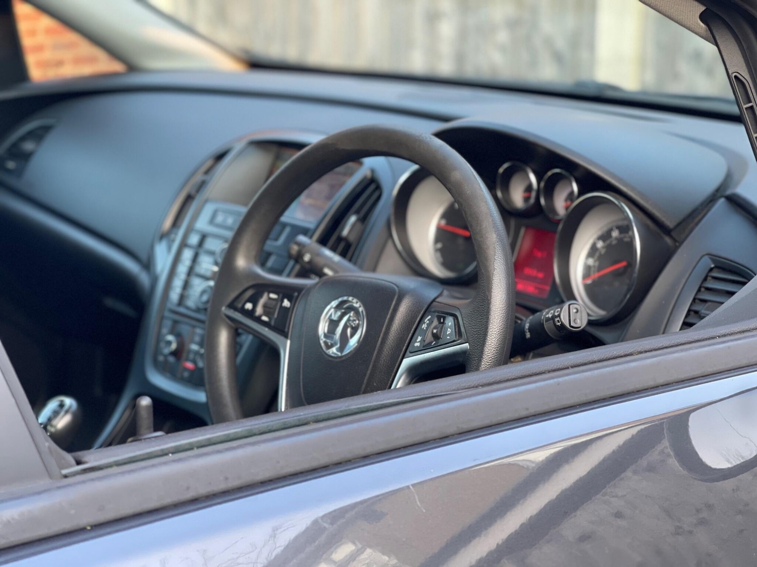 Used Vauxhall Astra 2012 for sale - 77982294: Photo 23