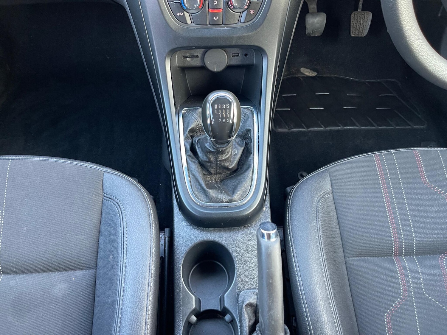 Used Vauxhall Astra 2012 for sale - 77982294: Photo 39