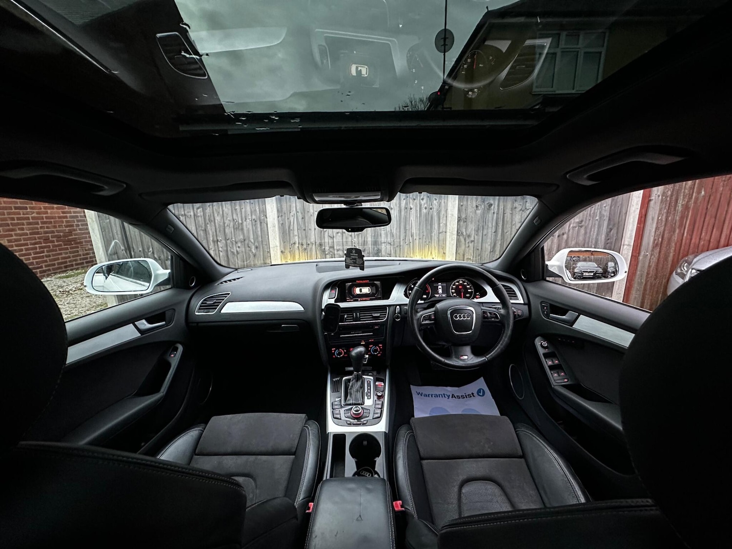 Used Audi A4 2010 for sale - 76473738: Photo 2