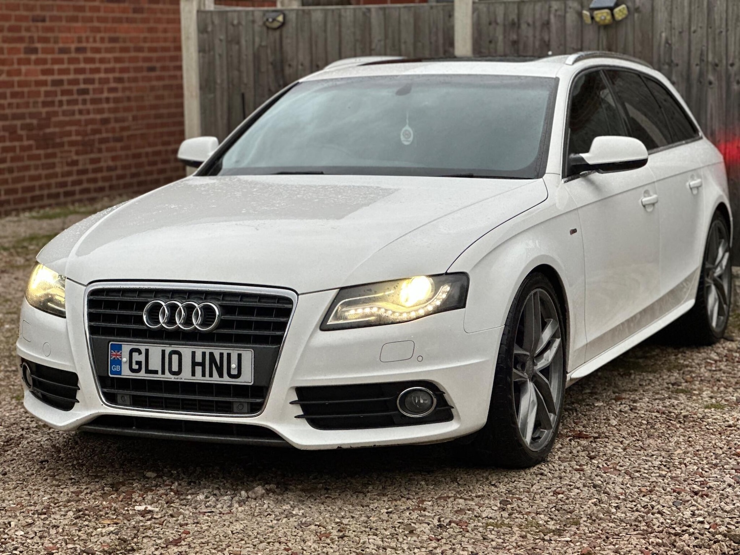 Used Audi A4 2010 for sale - 76473738: Photo 6