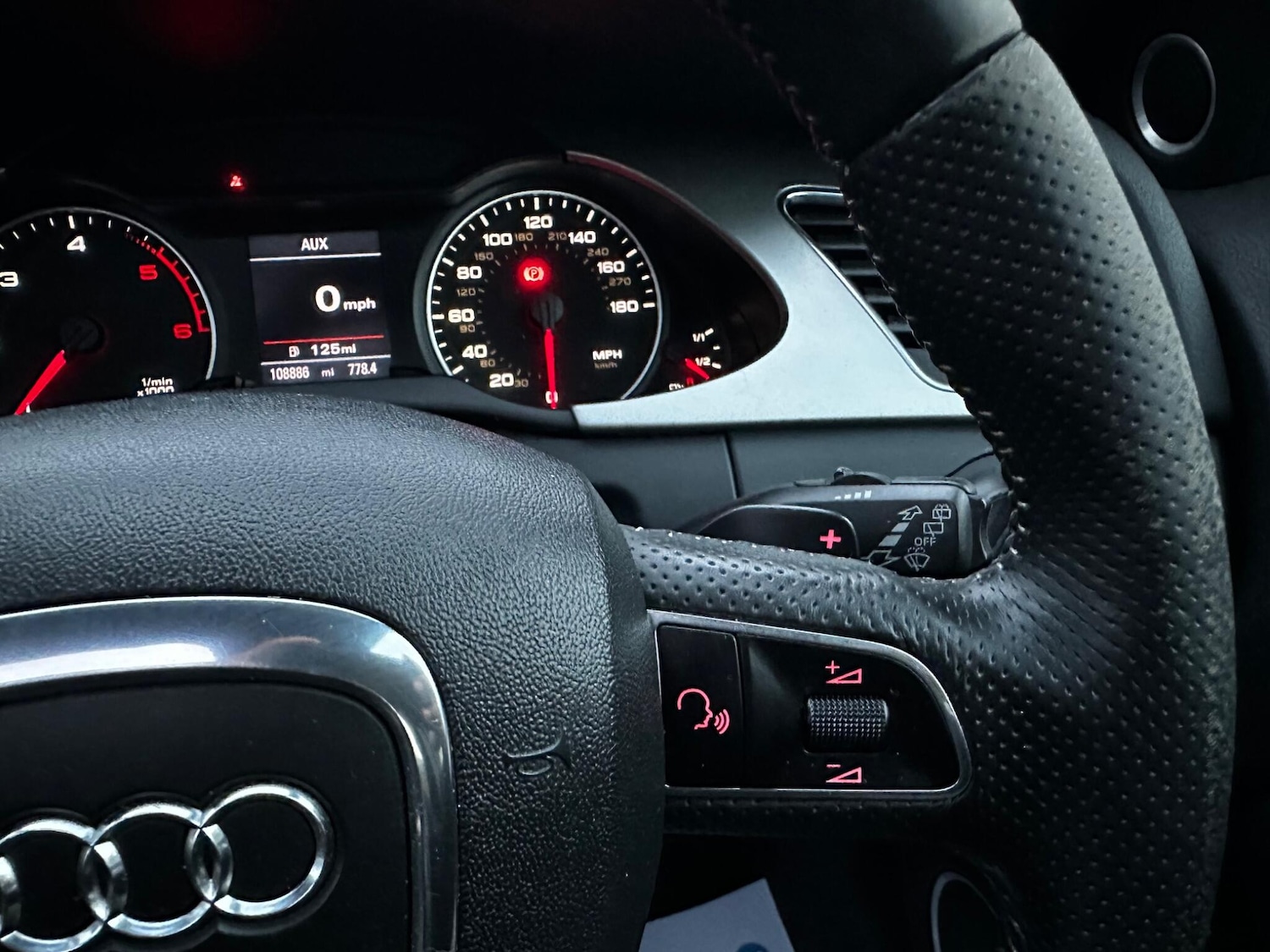 Used Audi A4 2010 for sale - 76473738: Photo 71