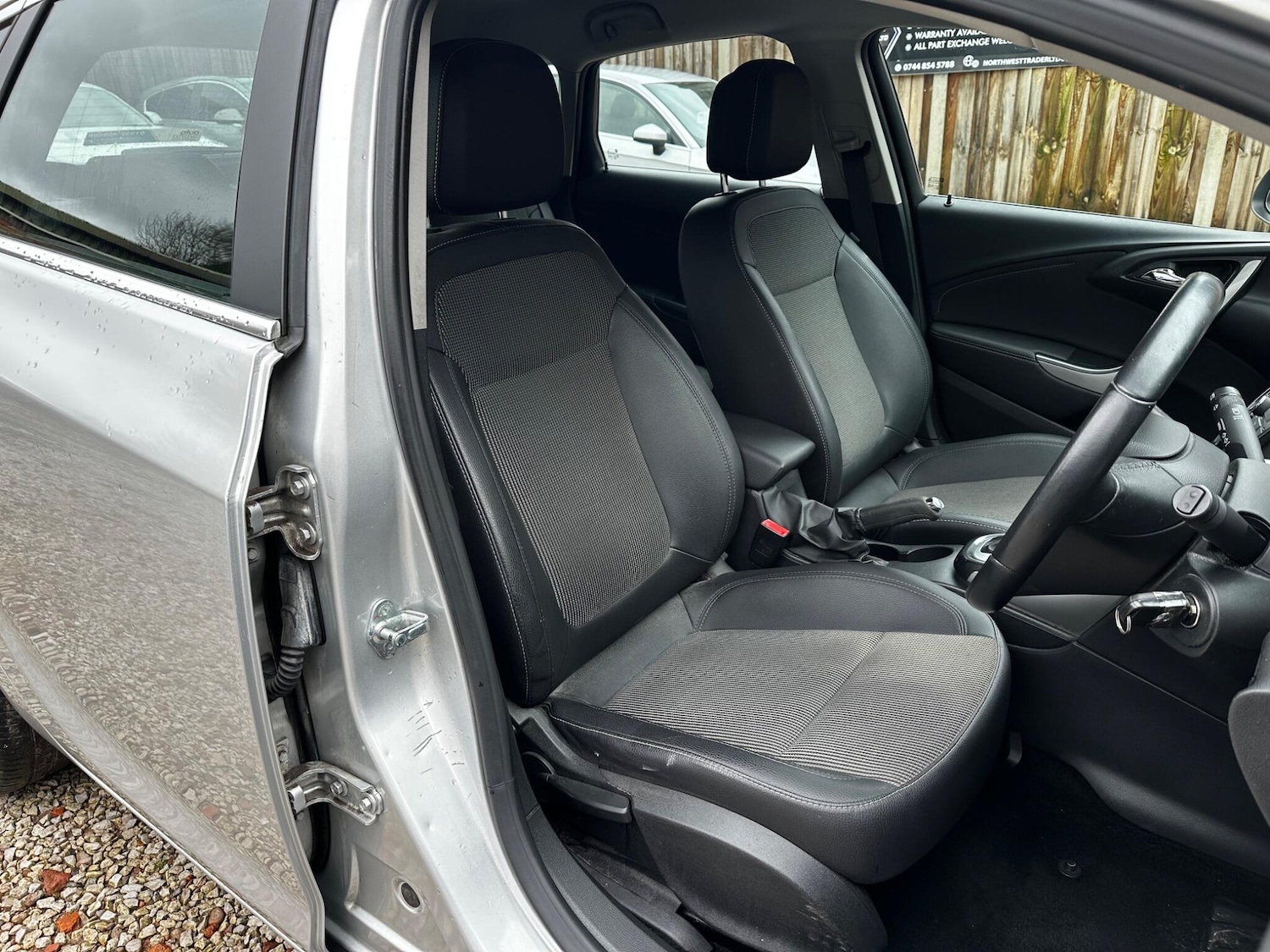 Used Vauxhall Astra for sale - 77496956: Photo 26