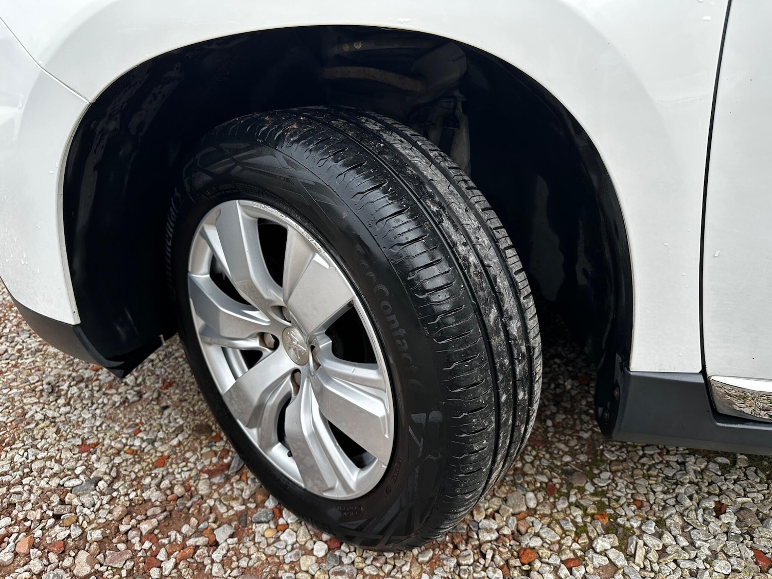 Used Peugeot 2008 2014 for sale - 77737356: Photo 16