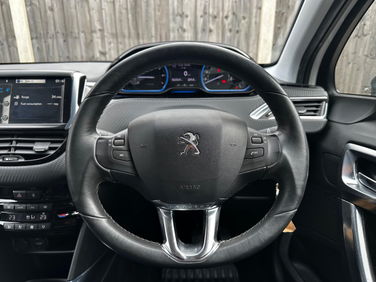 Used Peugeot 2008 2014 for sale - 77737356: Photo 44