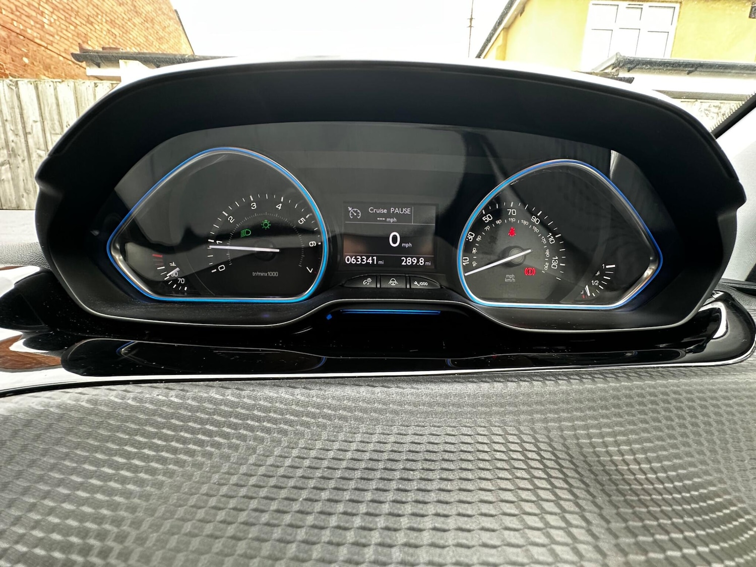 Used Peugeot 2008 2014 for sale - 77737356: Photo 47