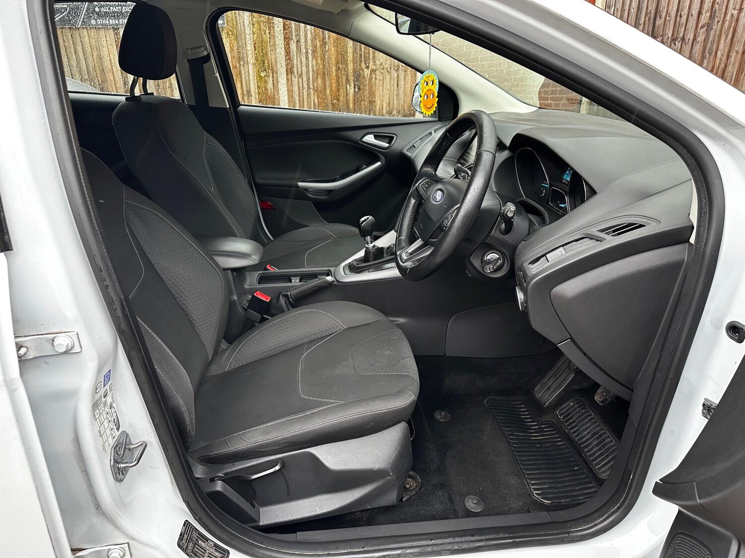 Used Ford Focus for sale - 77497311: Photo 19