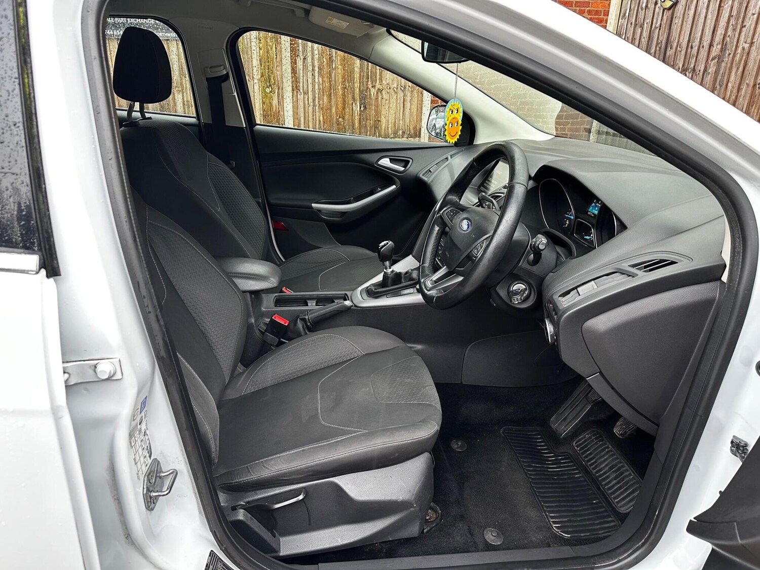 Used Ford Focus for sale - 77497311: Photo 25