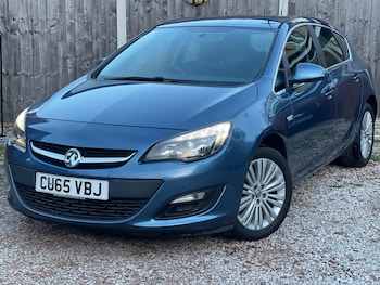 Used Vauxhall Astra 2015 for sale - 78231763: Photo