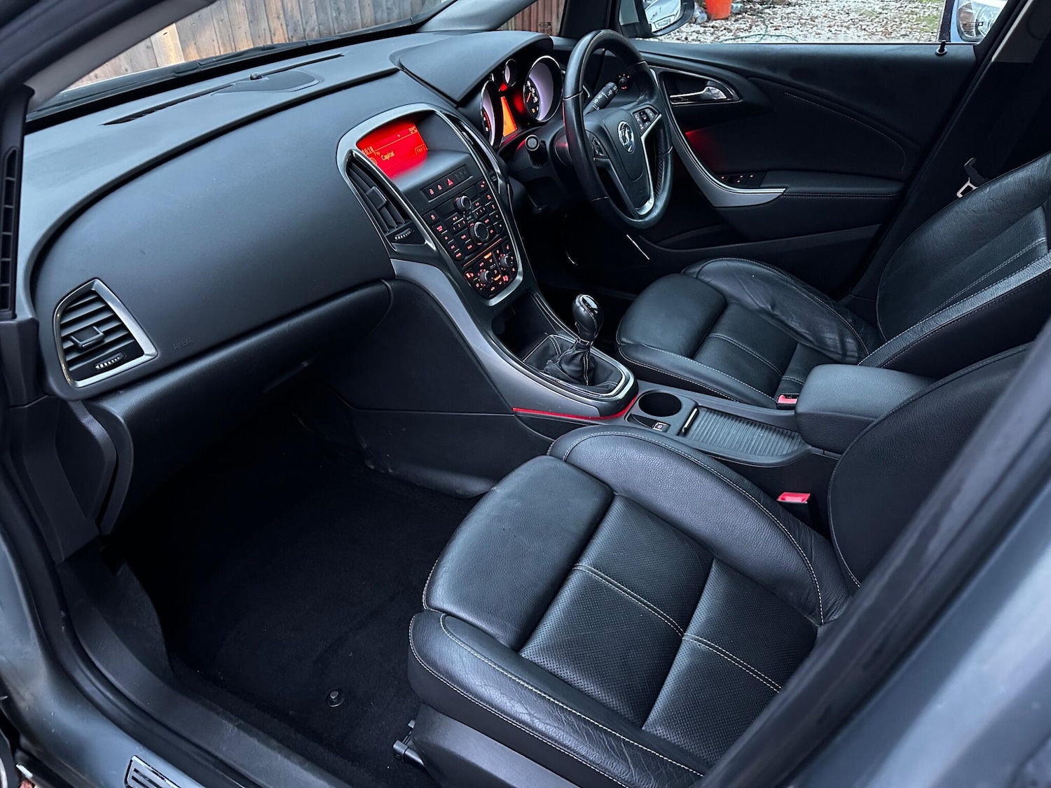 Used Vauxhall Astra 2012 for sale - 77377016: Photo 37