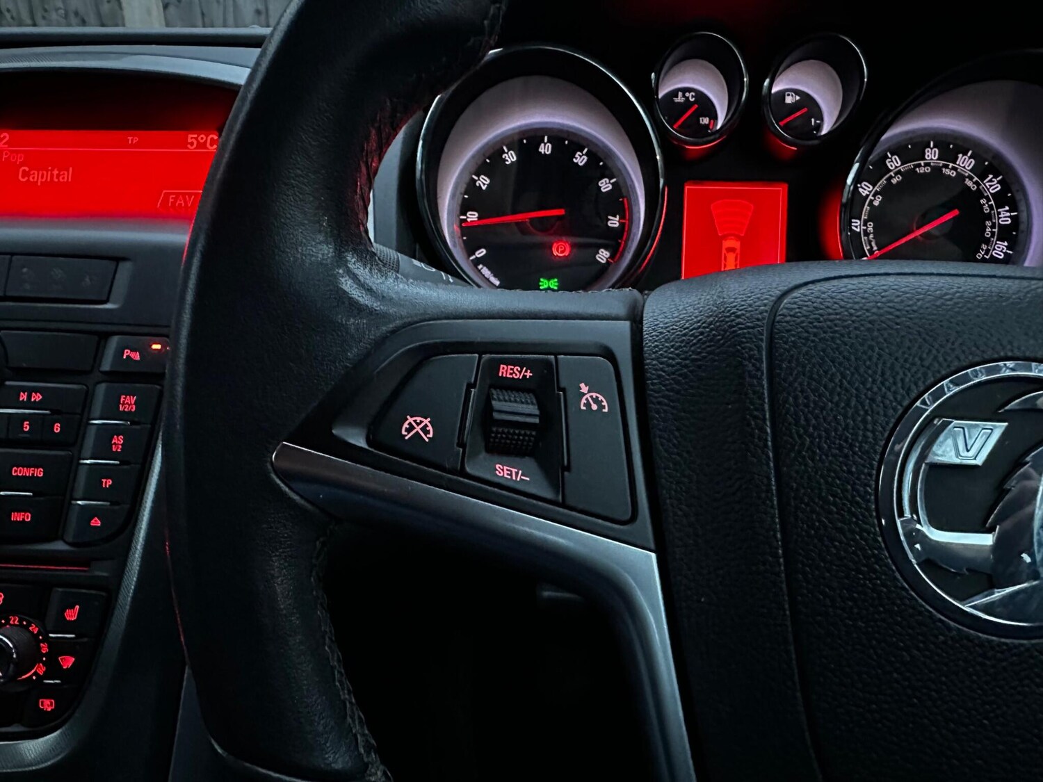 Used Vauxhall Astra 2012 for sale - 77377016: Photo 46