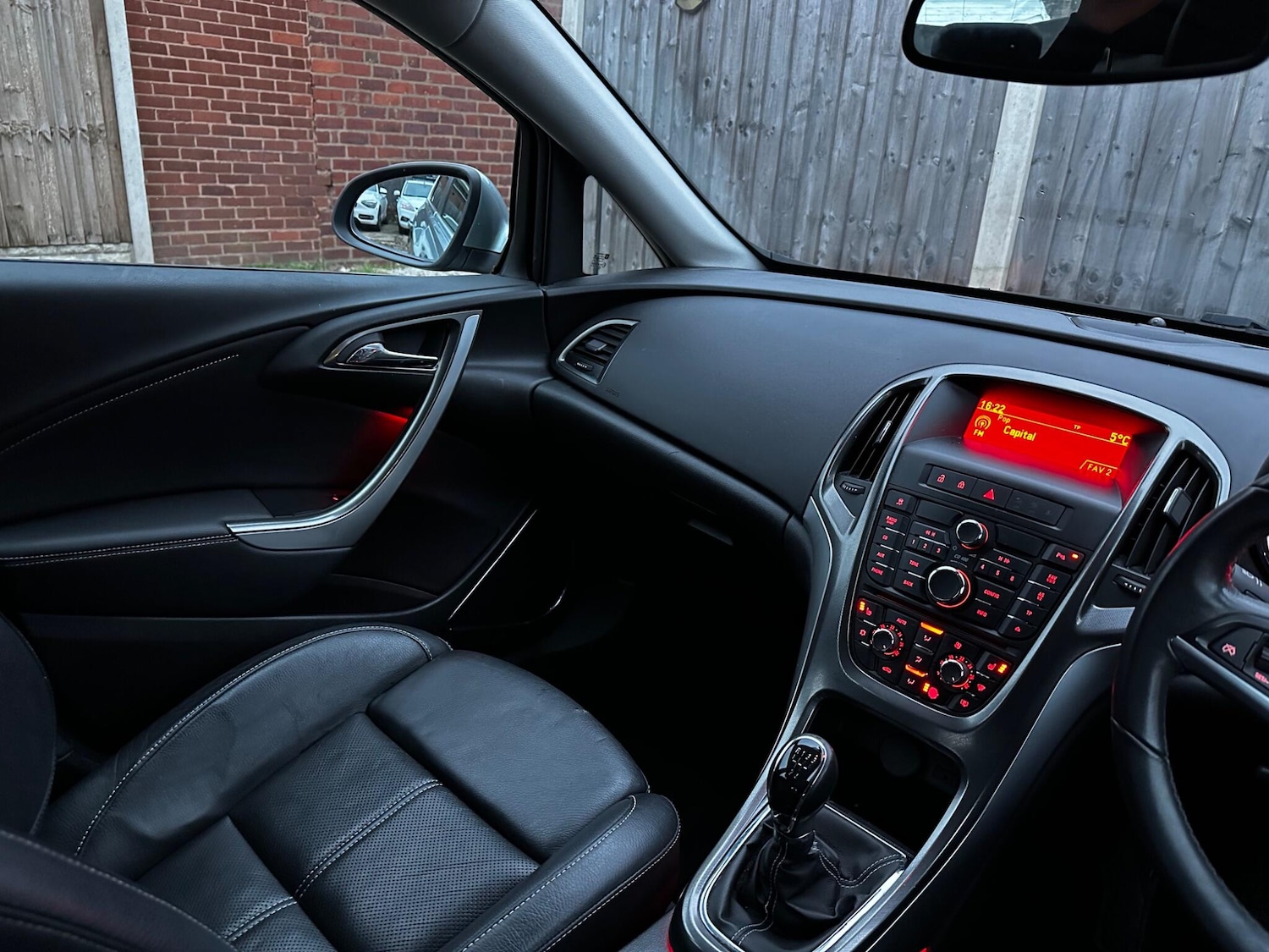 Used Vauxhall Astra 2012 for sale - 77377016: Photo 49