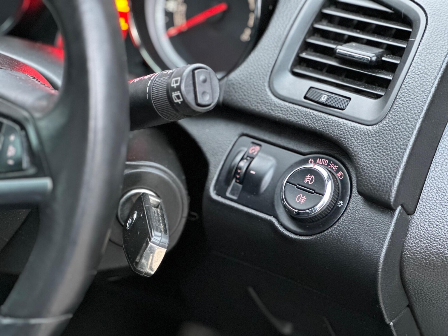 Used Vauxhall Insignia 2011 for sale - 77737358: Photo 30