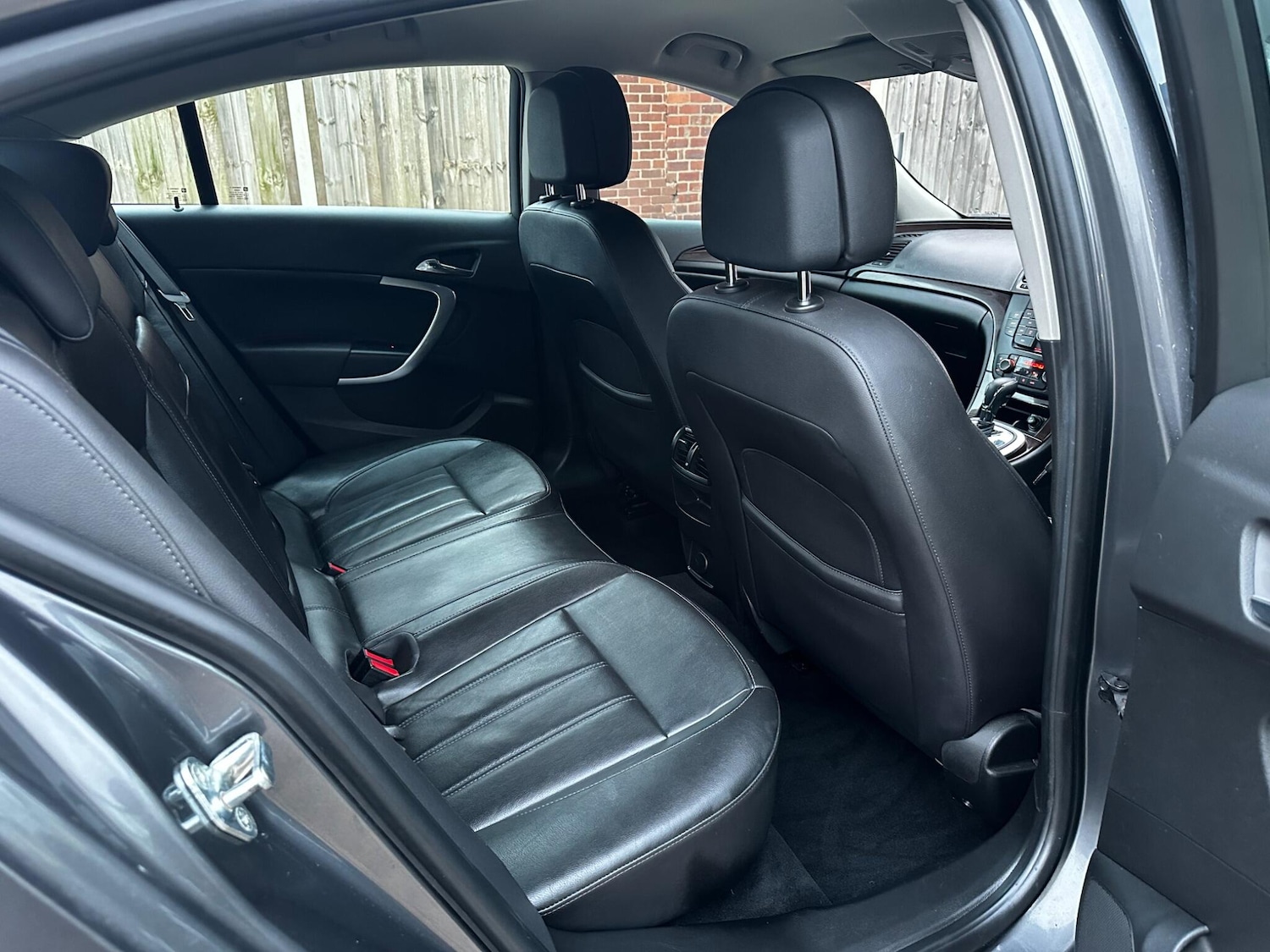 Used Vauxhall Insignia 2011 for sale - 77737358: Photo 39