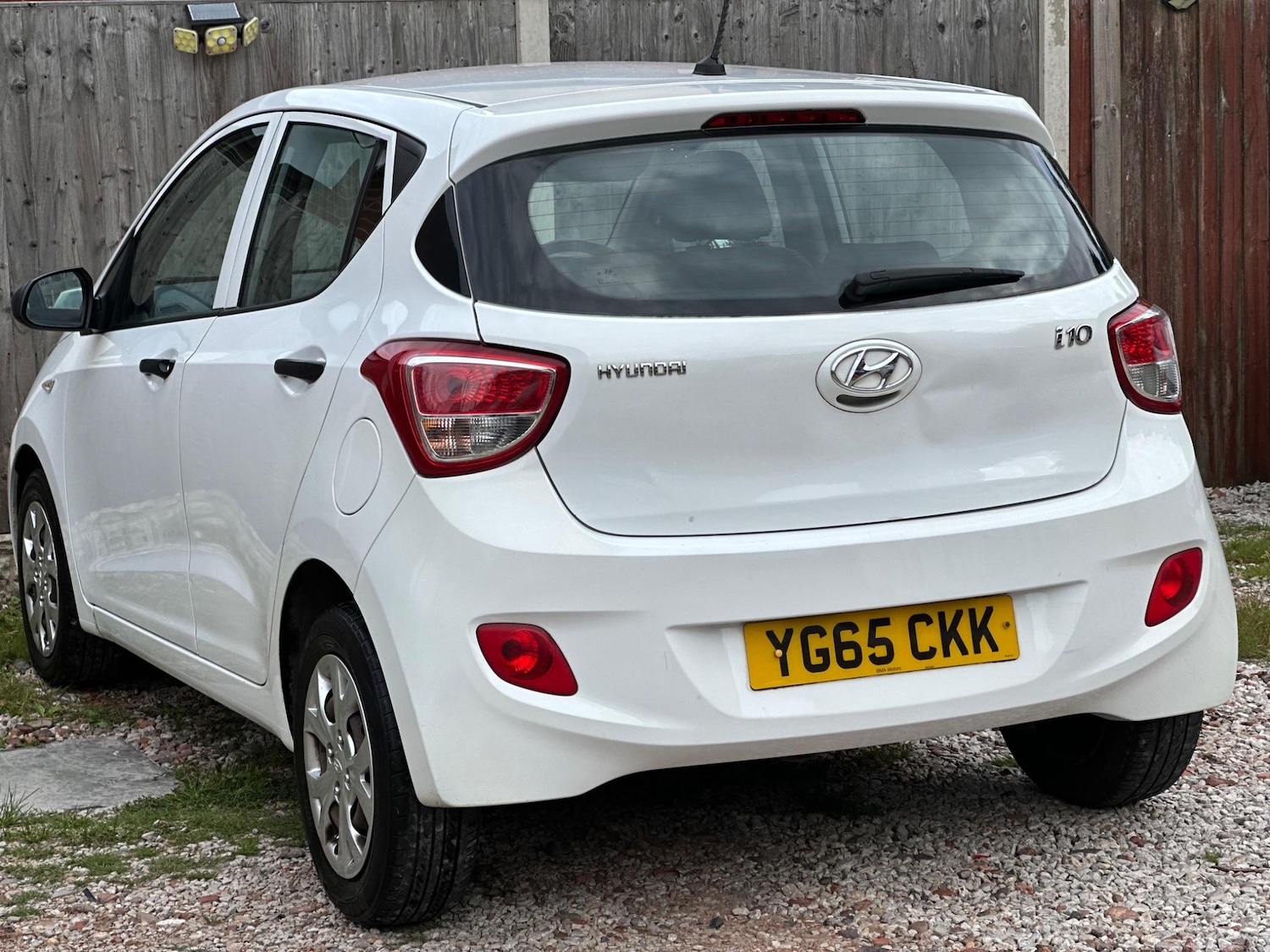 Used Hyundai i10 2015 for sale - 76013435: Photo 10