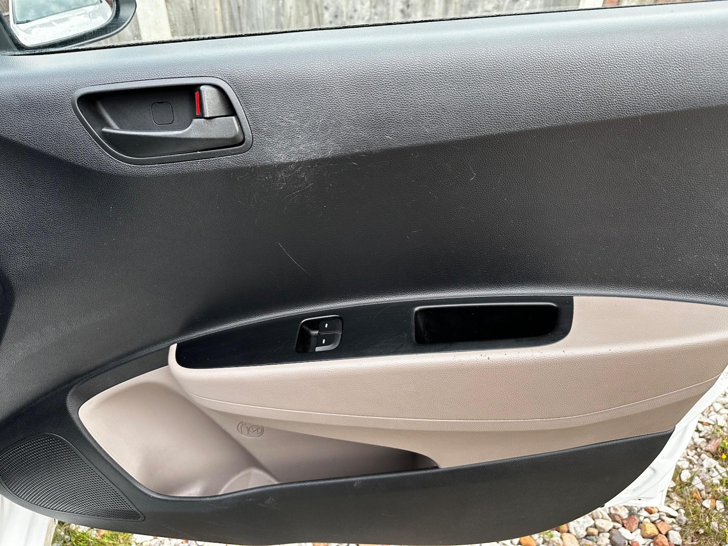 Used Hyundai i10 2015 for sale - 76013435: Photo 13