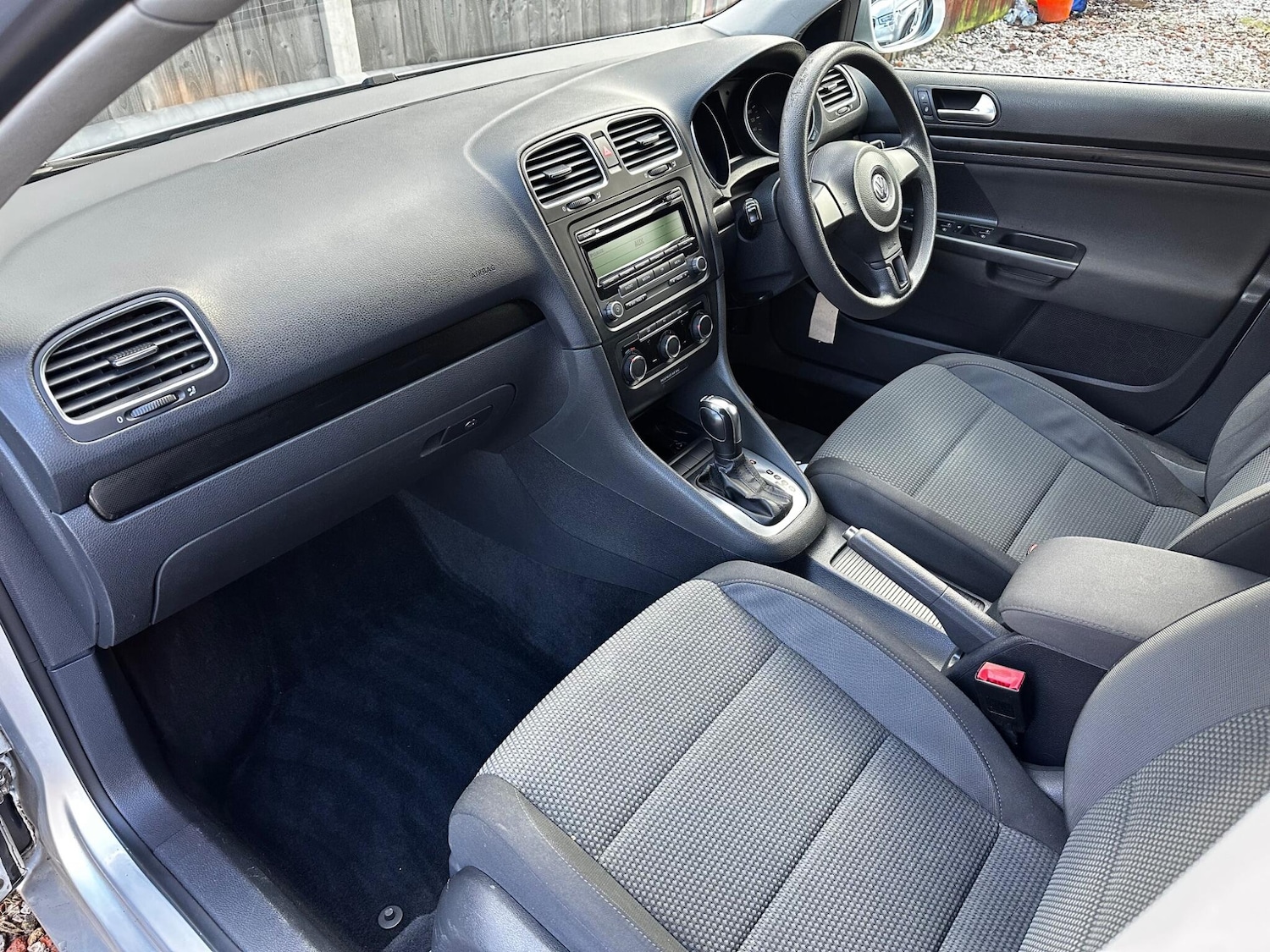 Used Volkswagen Golf 2011 for sale - 77377104: Photo 32