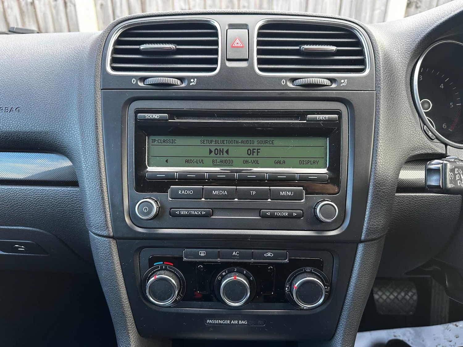 Used Volkswagen Golf 2011 for sale - 77377104: Photo 44