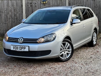 Used Volkswagen Golf 2011 for sale - 77377104: Photo