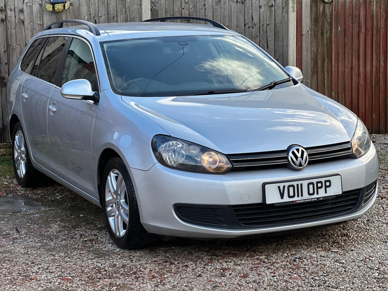 Used Volkswagen Golf 2011 for sale - 77377104: Photo 5