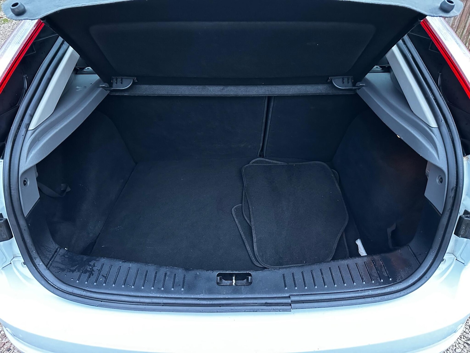 Used Ford Focus 2011 for sale - 77395673: Photo 16