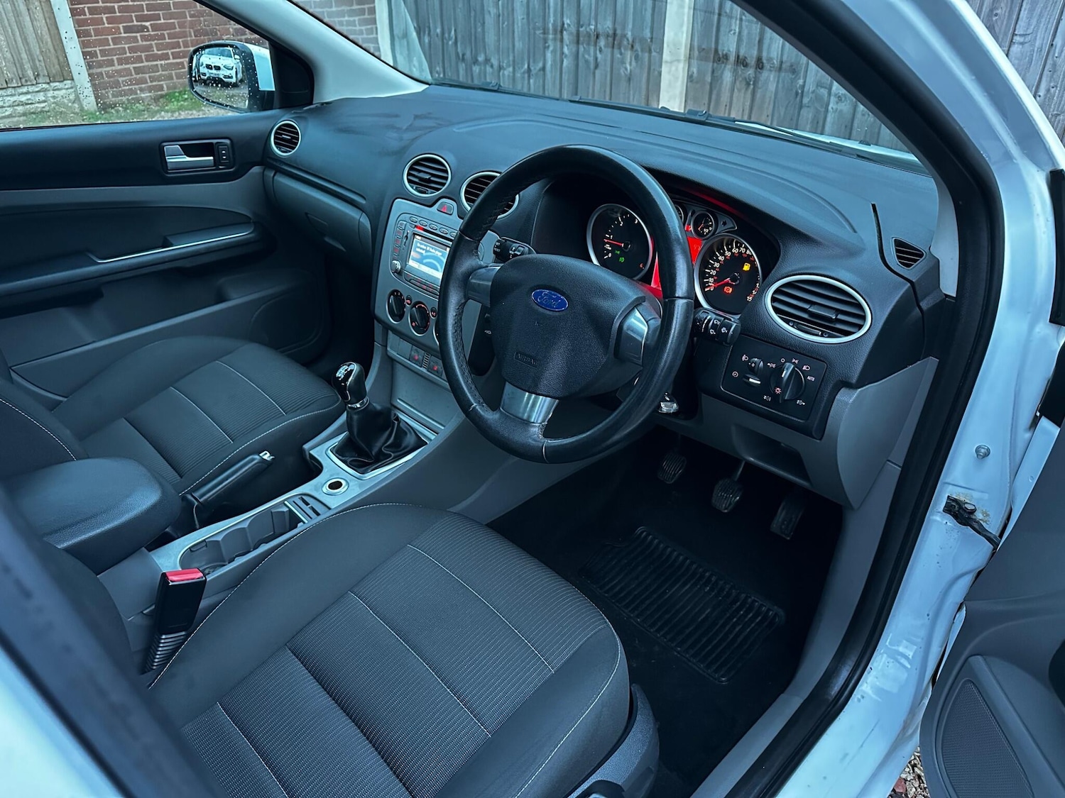 Used Ford Focus 2011 for sale - 77395673: Photo 20