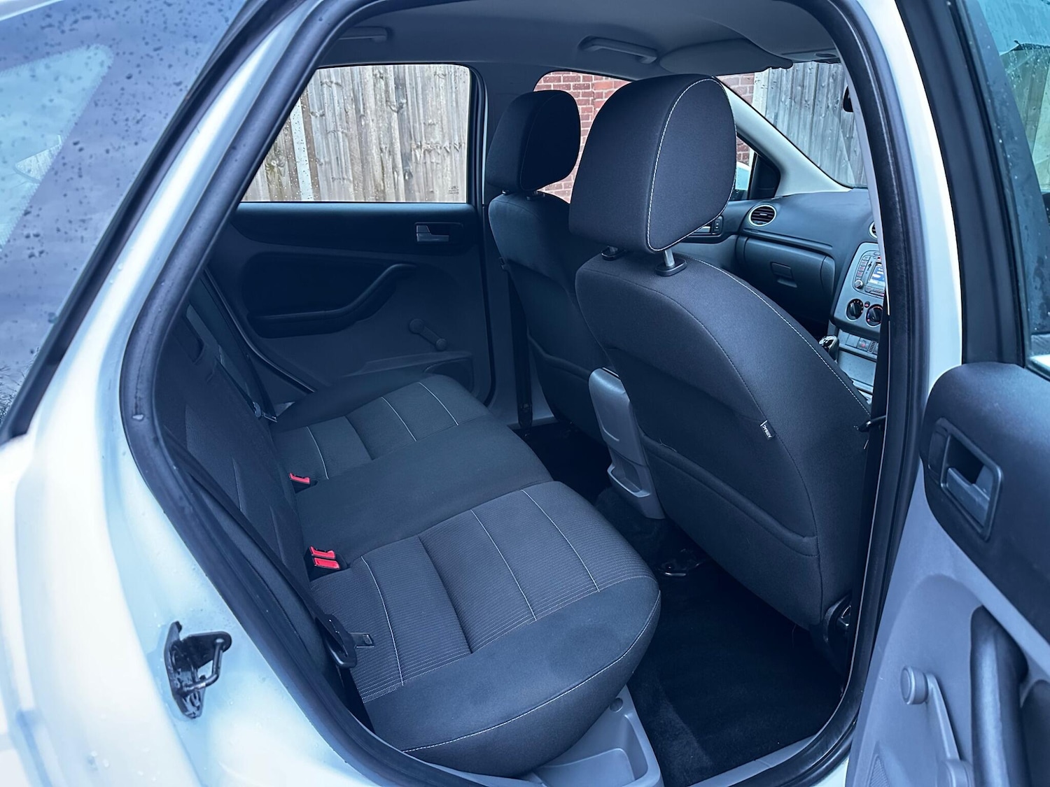 Used Ford Focus 2011 for sale - 77395673: Photo 27