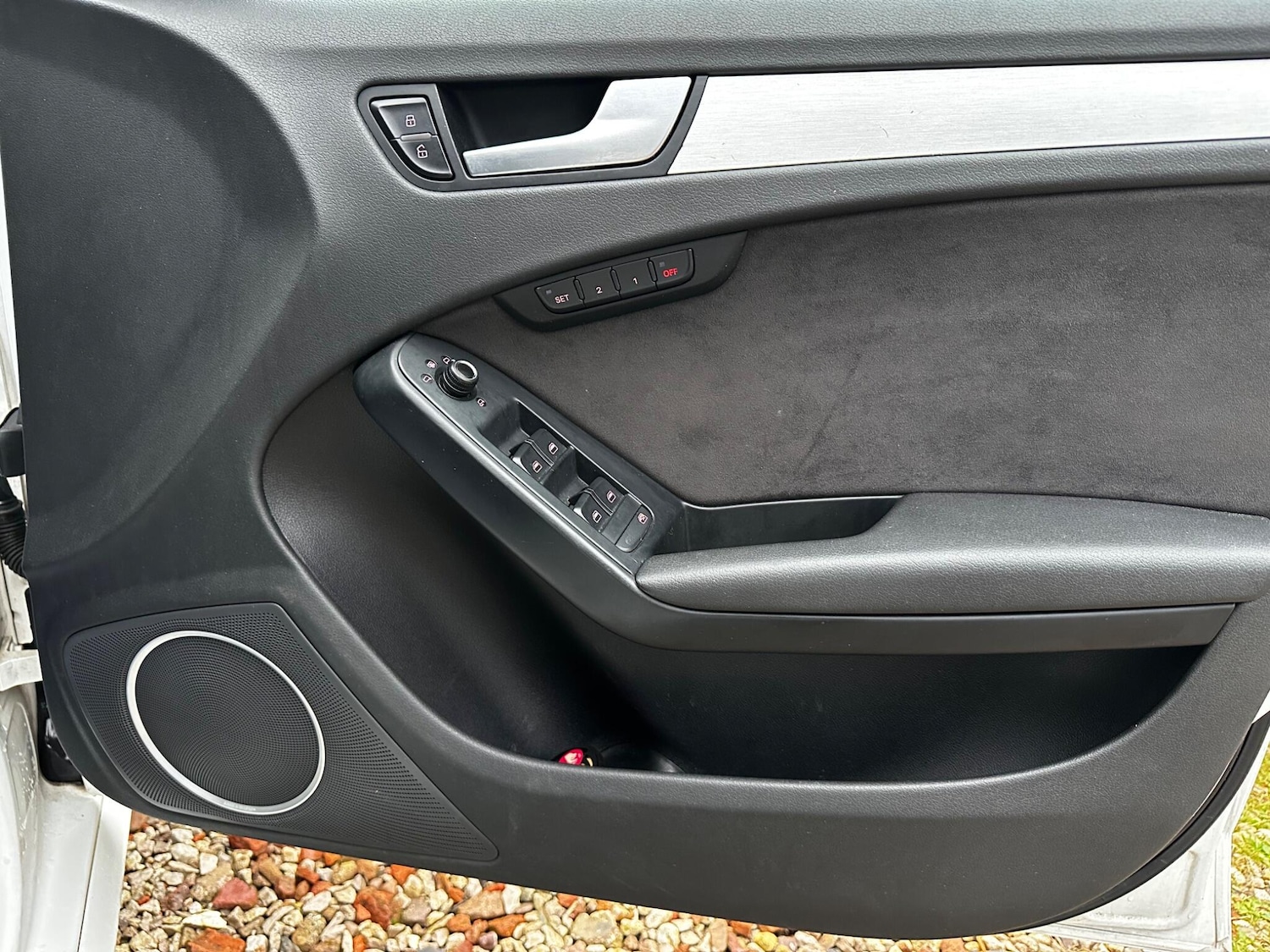 Used Audi A4 2010 for sale - 76995324: Photo 32