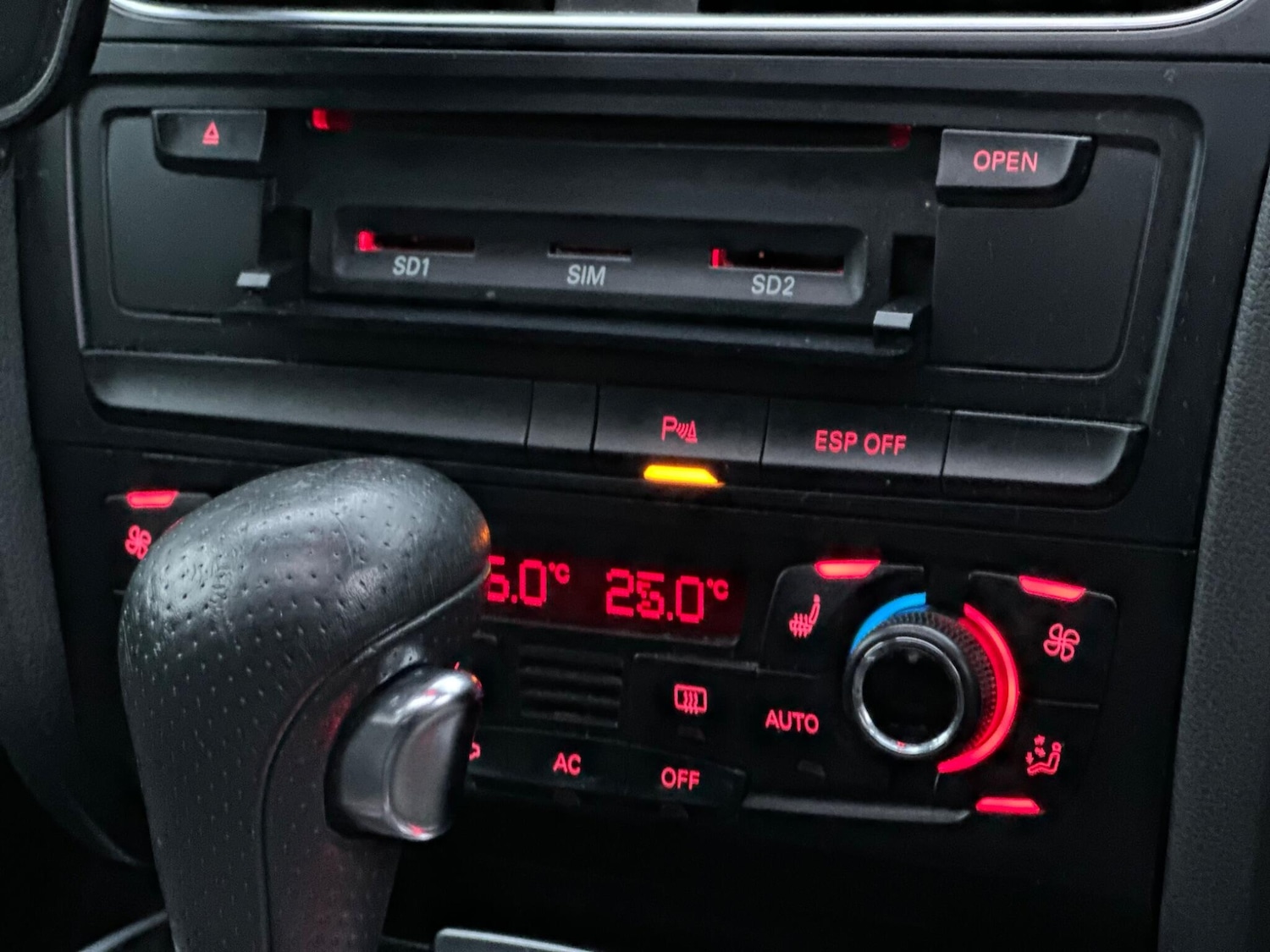 Used Audi A4 2010 for sale - 76995324: Photo 67