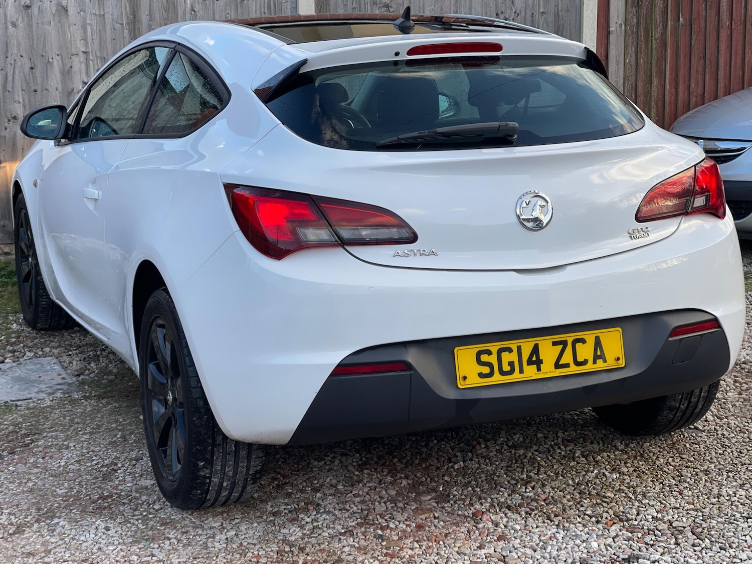 Used Vauxhall Astra GTC 2014 for sale - 77852803: Photo 16