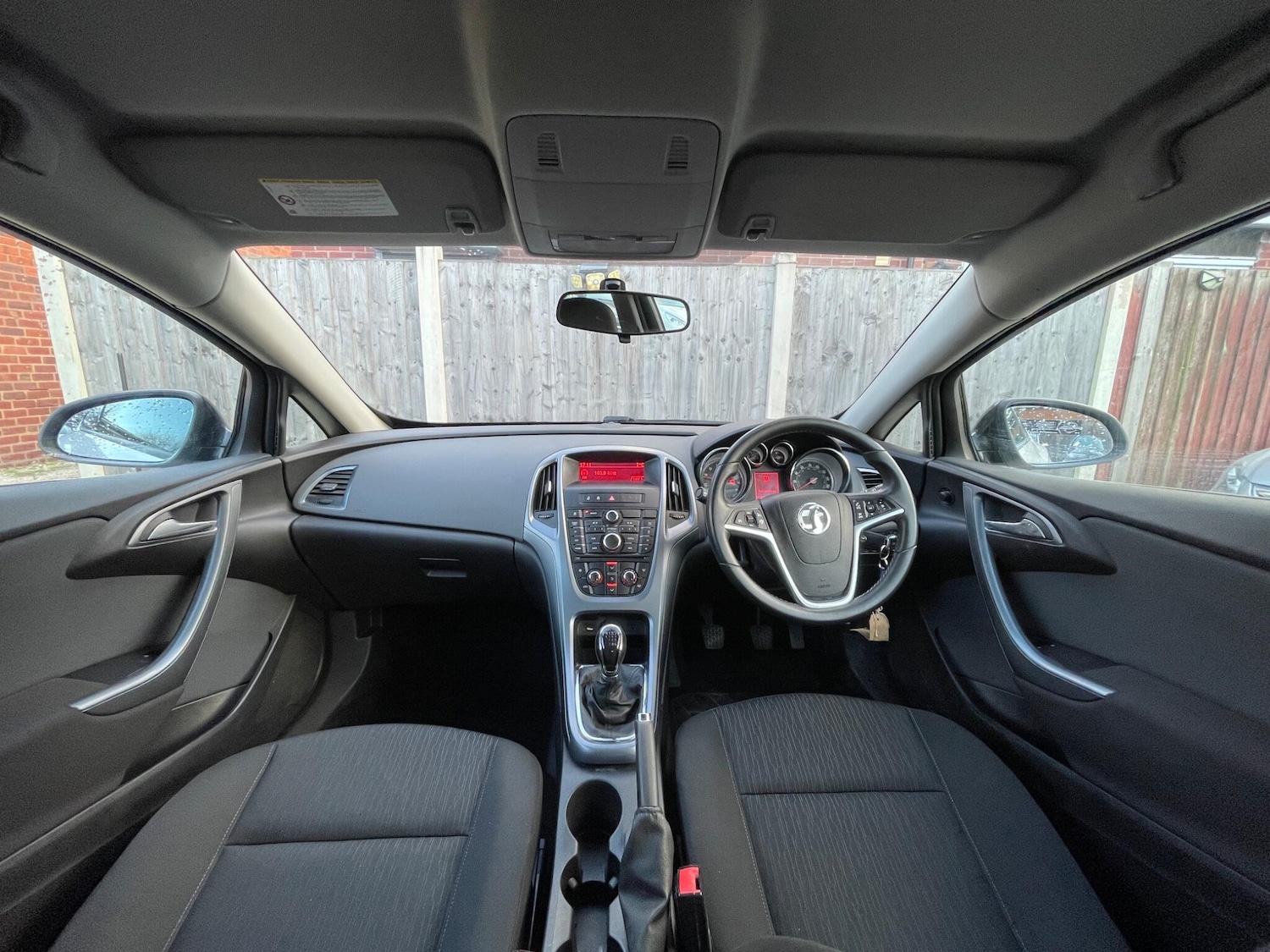 Used Vauxhall Astra GTC 2014 for sale - 77852803: Photo 2