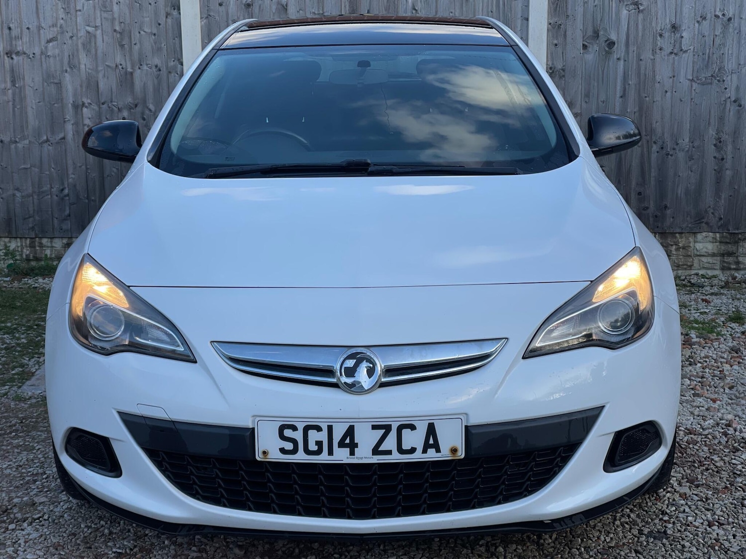 Used Vauxhall Astra GTC 2014 for sale - 77852803: Photo 3