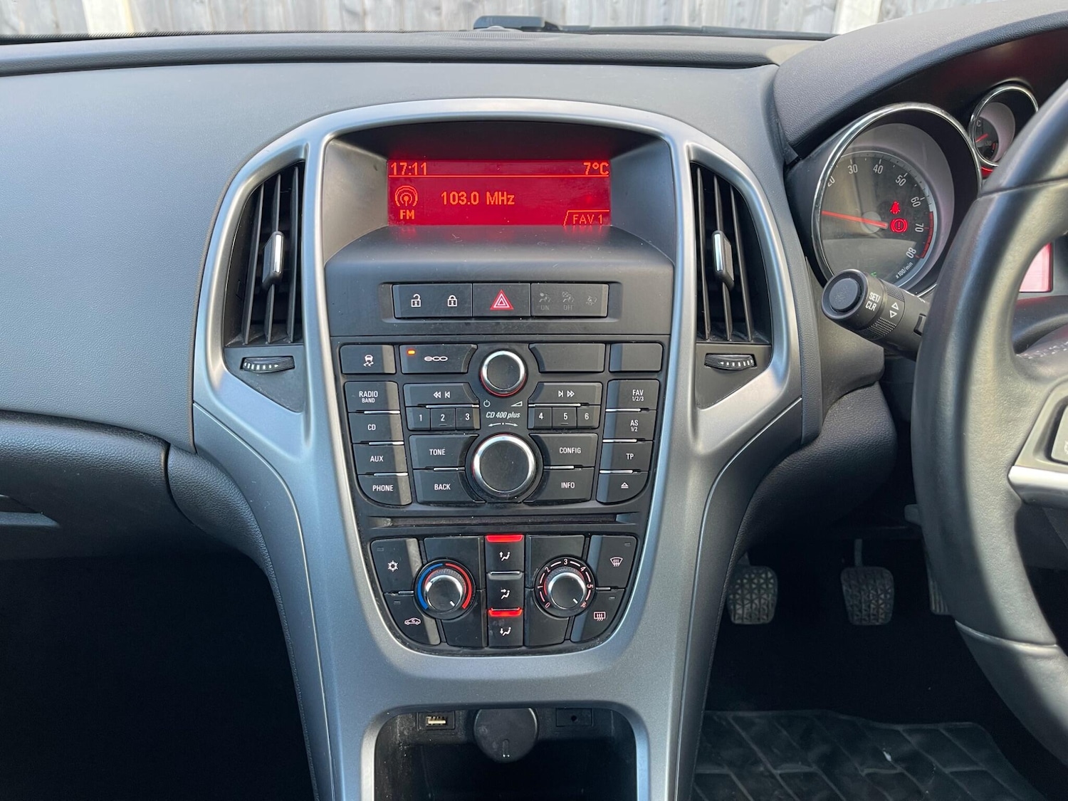 Used Vauxhall Astra GTC 2014 for sale - 77852803: Photo 38