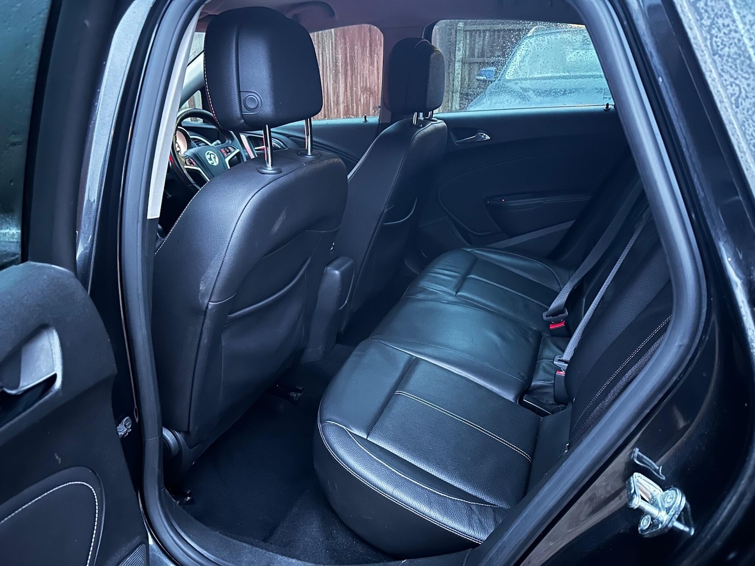 Used Vauxhall Astra 2013 for sale - 77290967: Photo 32