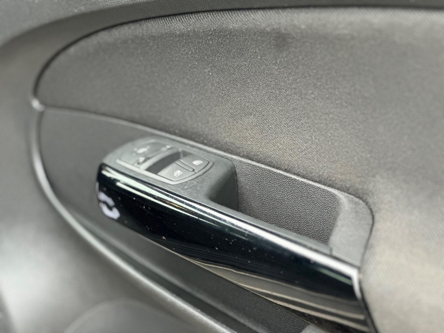 Used Vauxhall Corsa 2013 for sale - 77315219: Photo 22