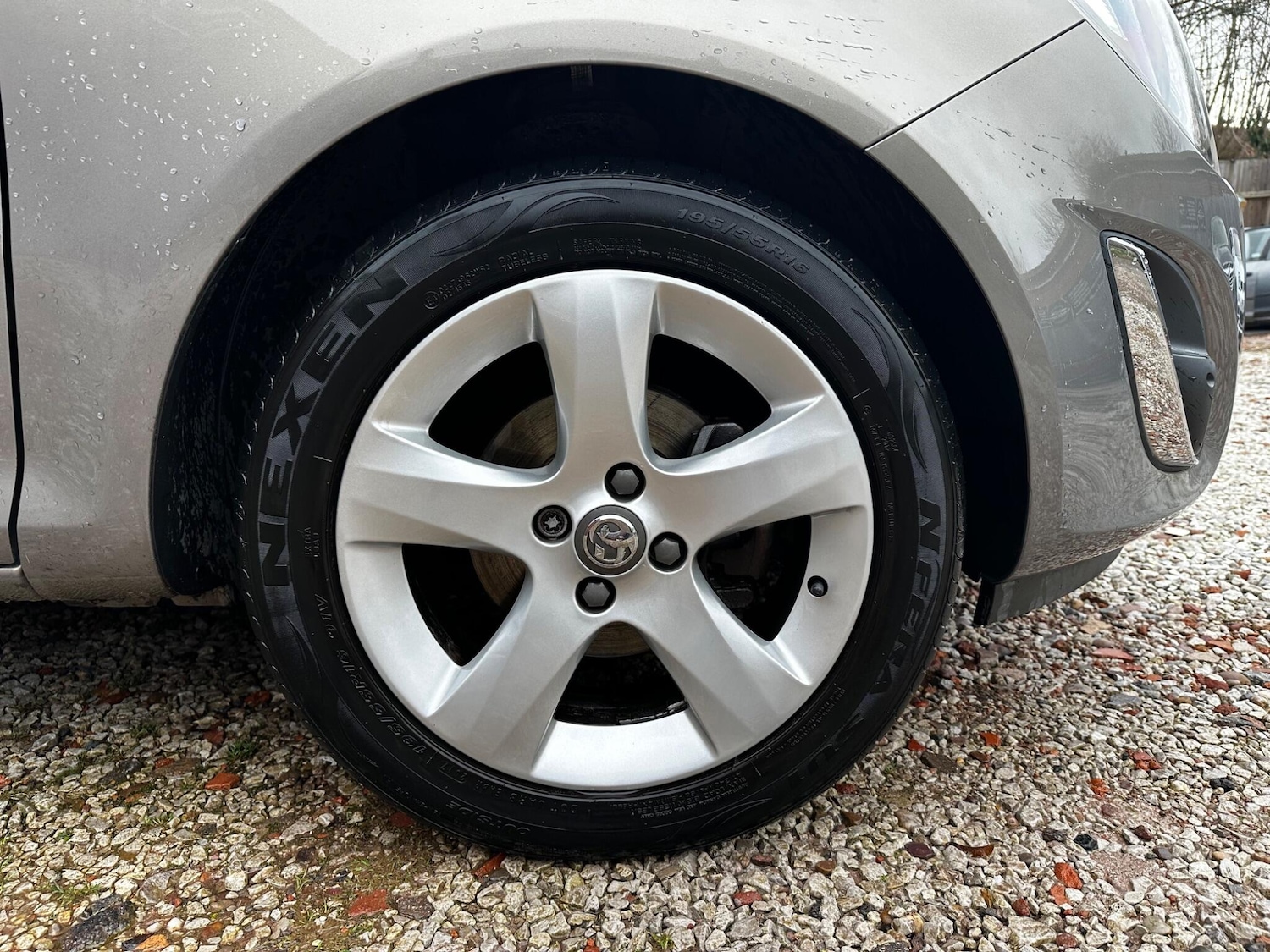 Used Vauxhall Corsa 2013 for sale - 77315219: Photo 9