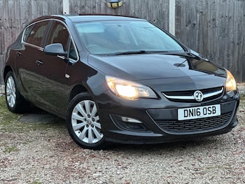 Used Vauxhall Astra 2016 for sale - 76551137: Photo