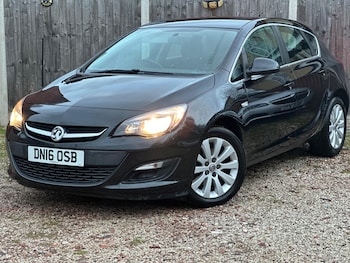 Used Vauxhall Astra 2016 for sale - 76551137: Photo