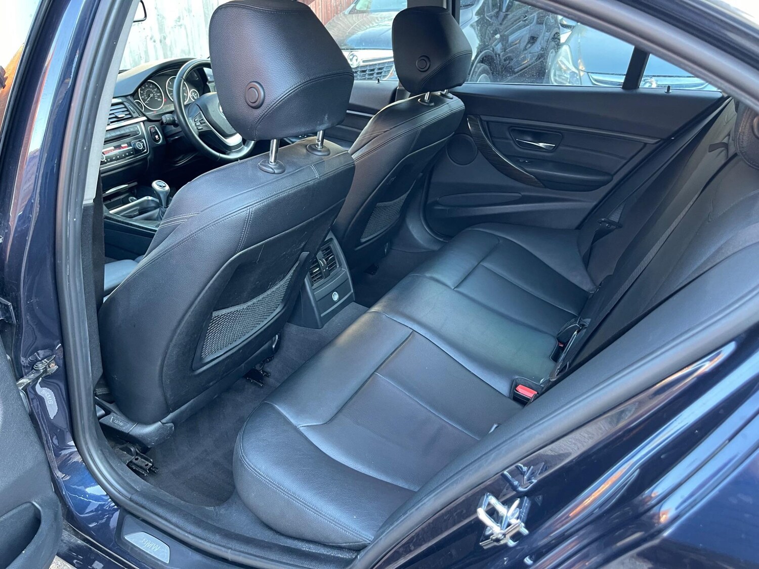 Vehicle 29