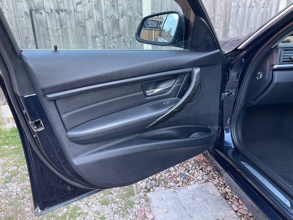 Used BMW 3 Series 2012 for sale - 75728807: Photo 37