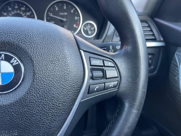 Used BMW 3 Series 2012 for sale - 75728807: Photo 42