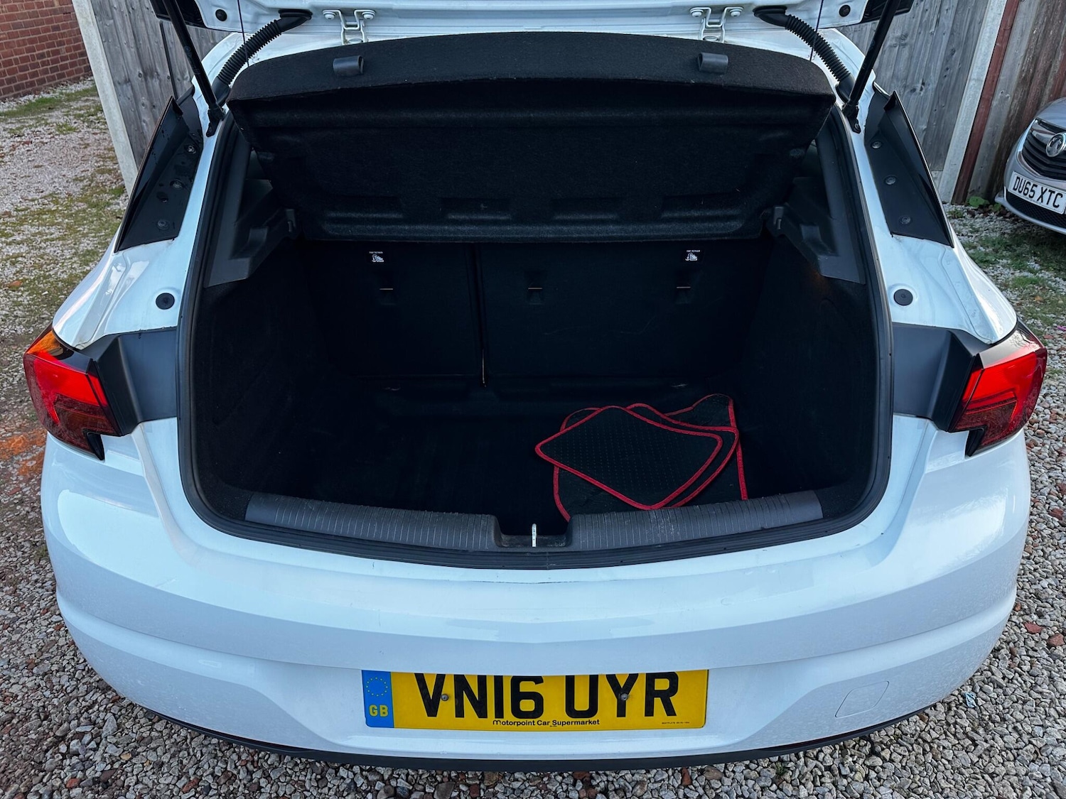 Used Vauxhall Astra 2016 for sale - 76592004: Photo 15