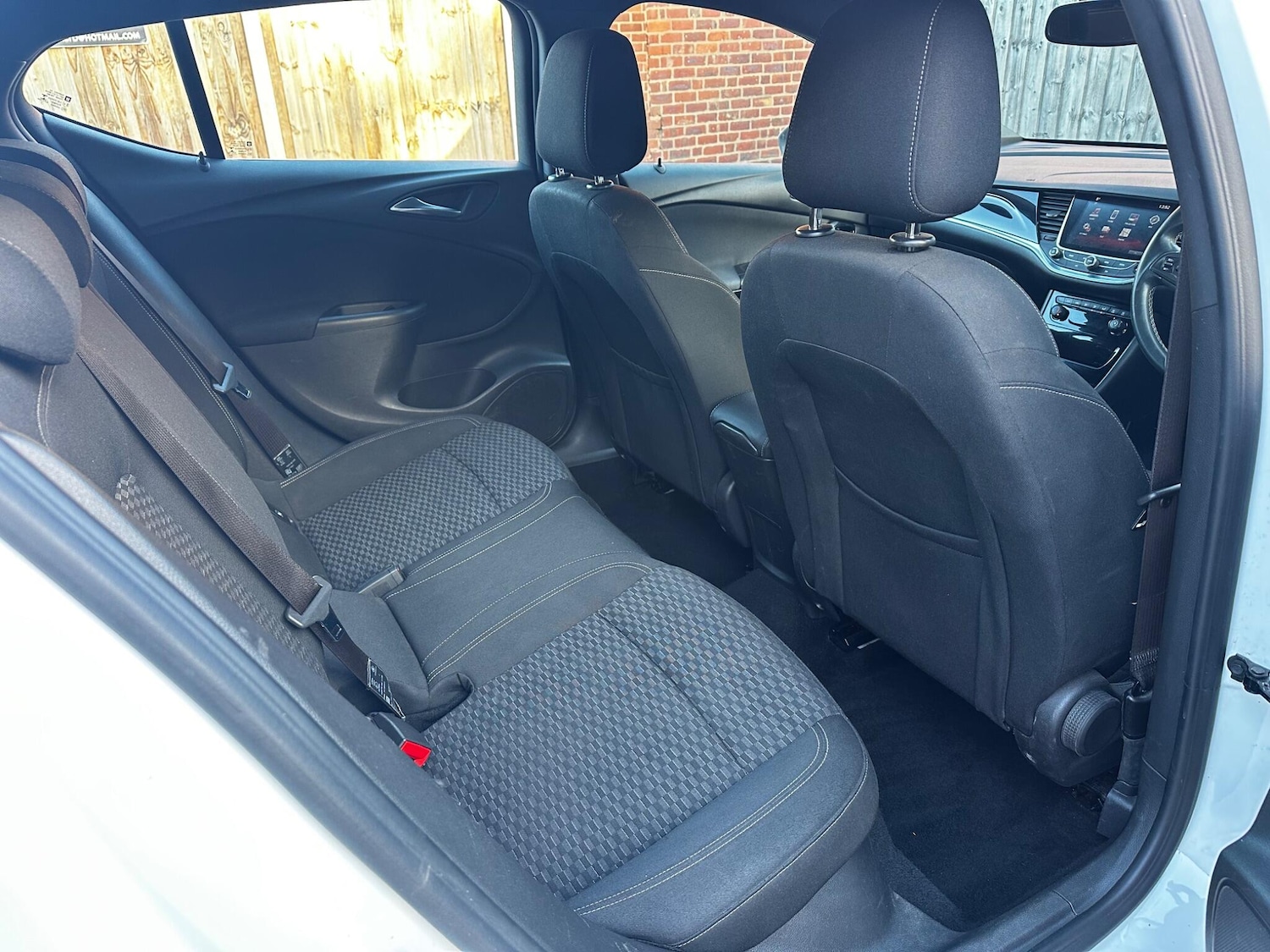 Used Vauxhall Astra 2016 for sale - 76592004: Photo 27