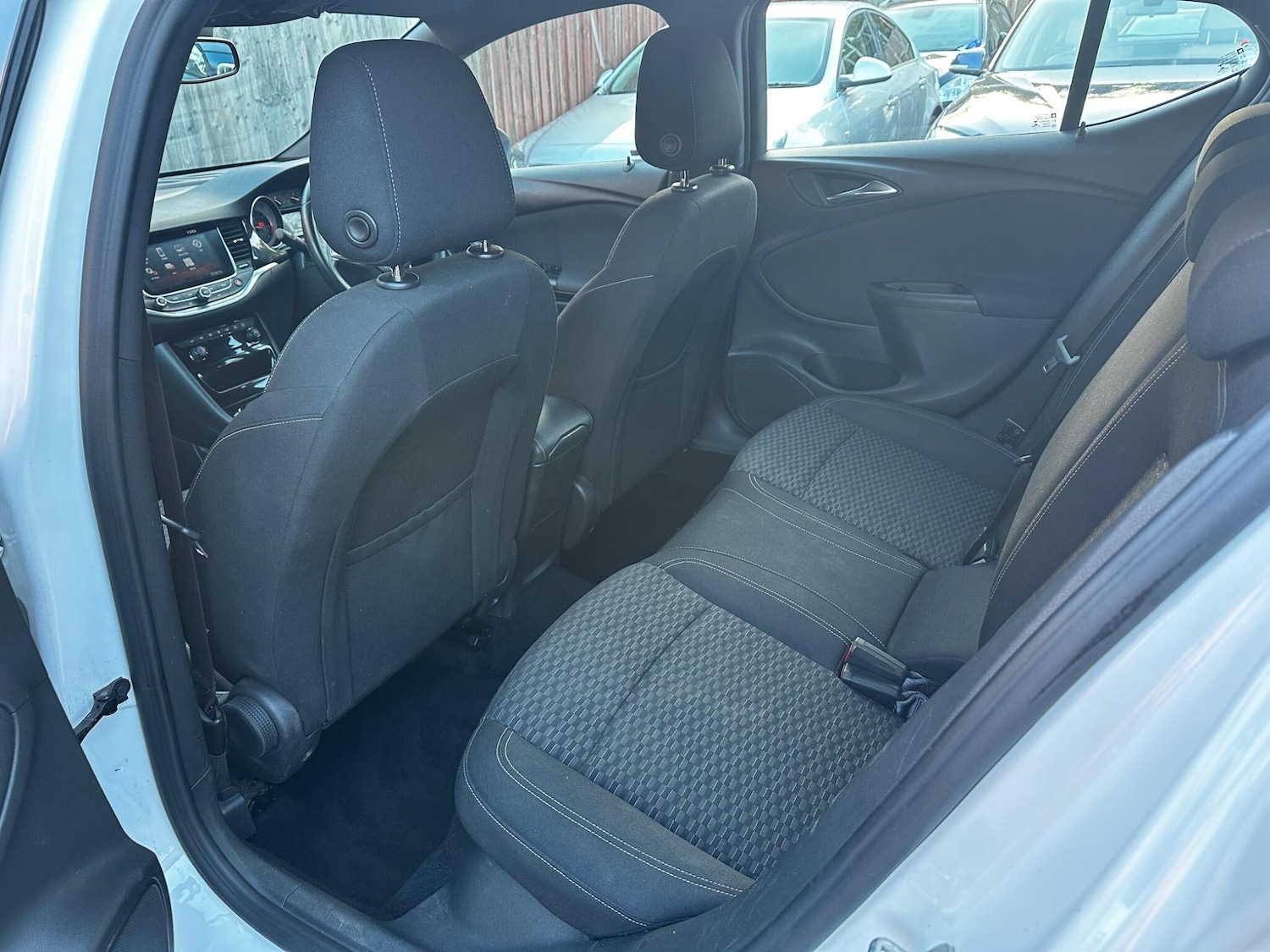 Used Vauxhall Astra 2016 for sale - 76592004: Photo 29