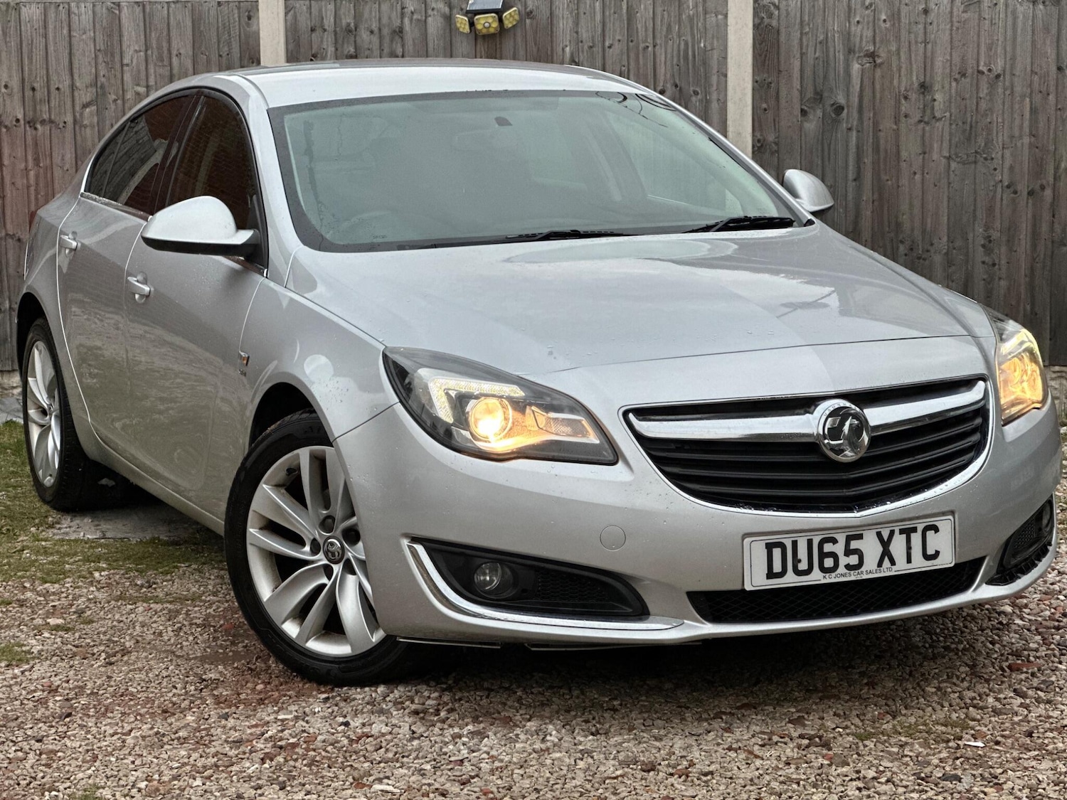 Used Vauxhall Insignia 2015 for sale - 76315248: Photo 1