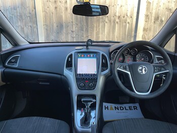 Used Vauxhall Astra 2010 for sale - 78362335: Photo